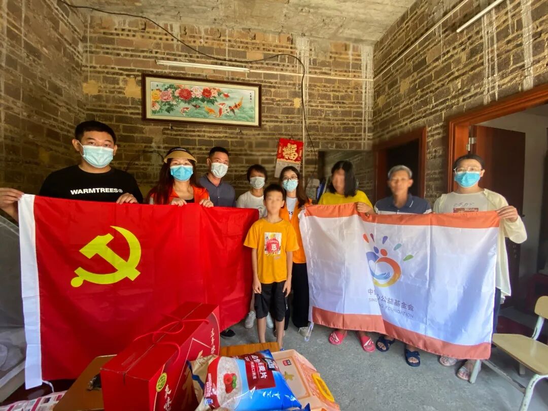 暖心惠童 情满中秋 | 中食安泓爱心公益基金会走访广州农村留守困境儿童